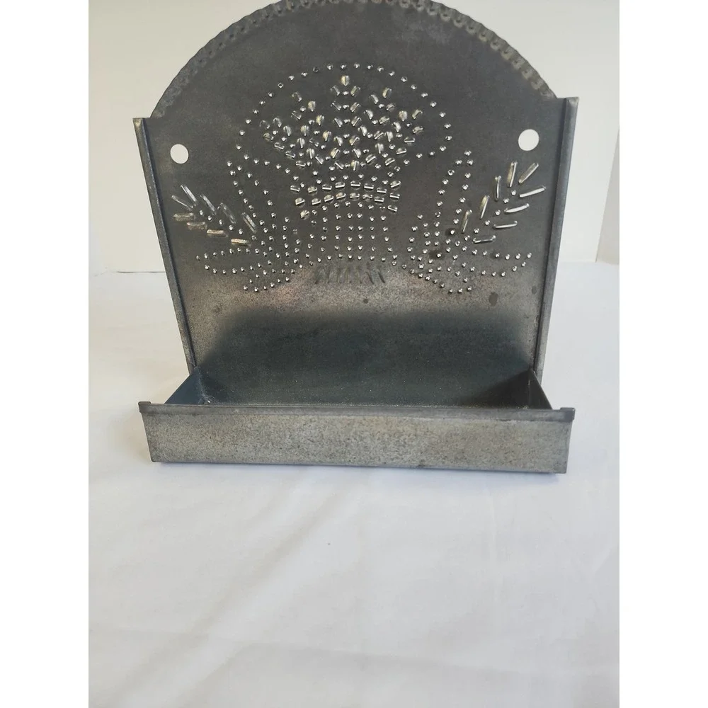Vintage Wall-mounted Punched Tin Wheat Design 9x9x2.5